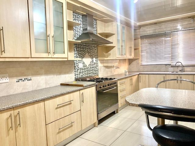 4 Bedroom Property for Sale in Universitas Ridge Free State